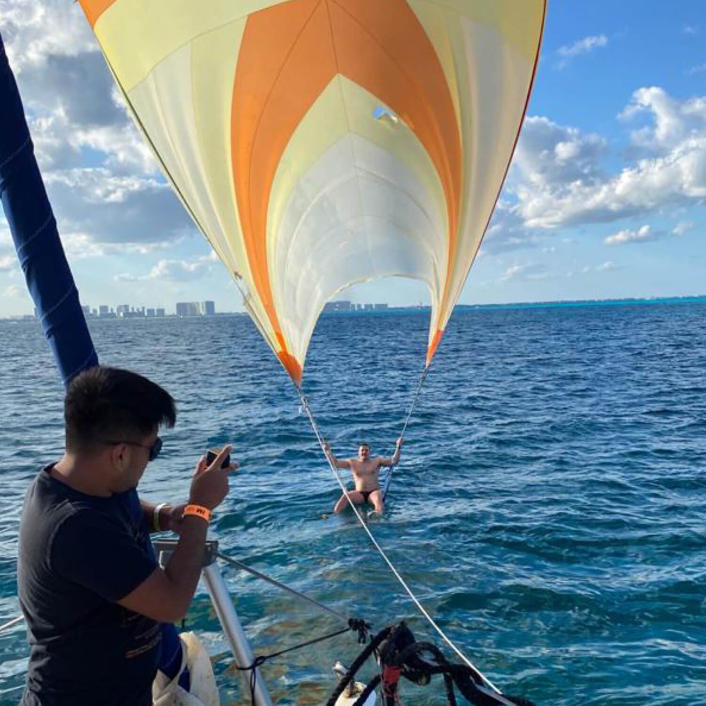 Catamaran tour Isla Mujeres