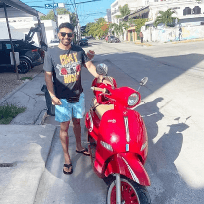 Discover Playa del Carmen on two wheels!